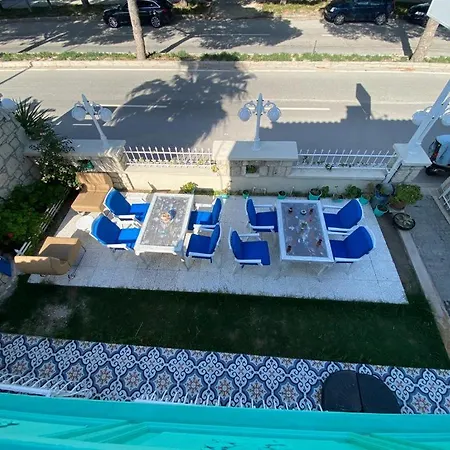 Πανσιόν Aral Turkuaz 3*