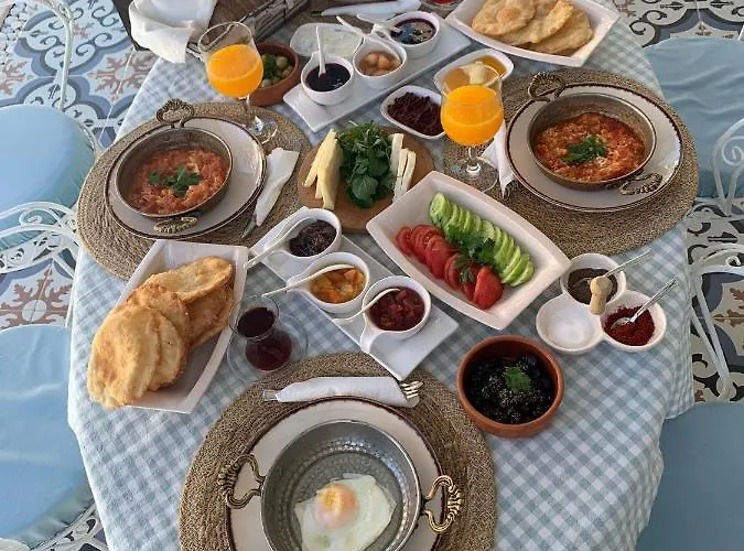Aral Turkuaz Gasthof Çeşme